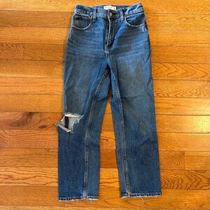 Abercrombie & Fitch Ankle Straight Ultra High Rise Ripped Denim Jeans Size 26